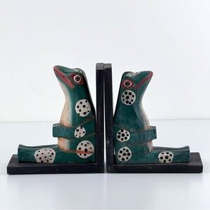 Vintage Hand Carved Hand Painted Frog Bookends Pair Folk Art
